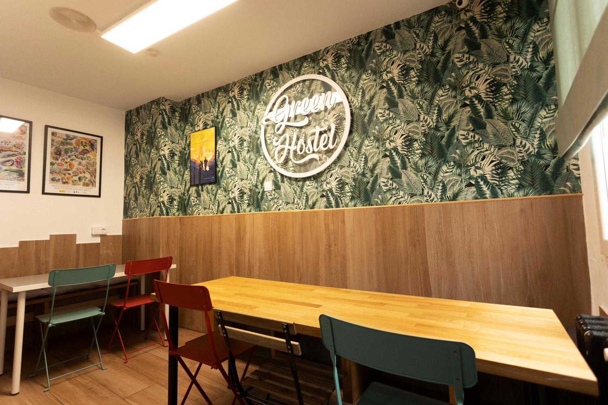 Green Hostel Oviedo Luaran gambar