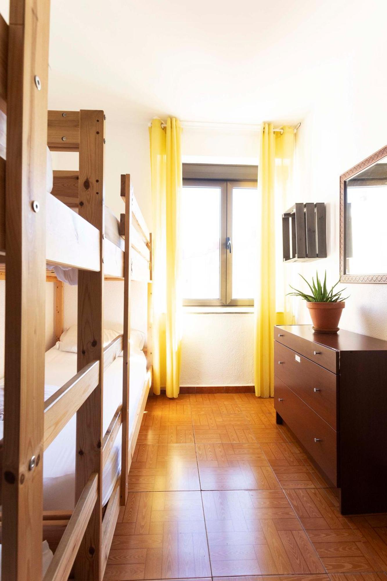 Green Hostel Oviedo Luaran gambar